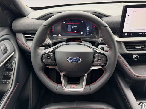 Certified 2026 Ford Explorer ST AWD/4WD image 12