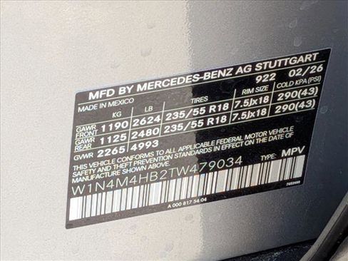 New 2026 Mercedes-Benz GLB 250 4MATIC image 18