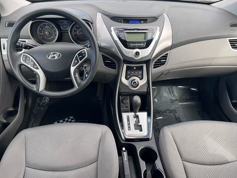 Used 2012 Hyundai Elantra GLS w/ Preferred Pkg 3 FWD image 2