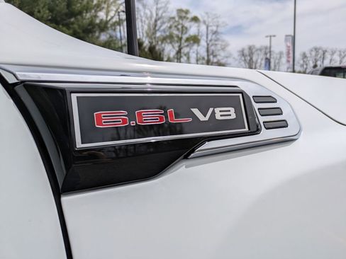 New 2026 GMC Sierra 2500 SLE w/ SLE Value Package; AWD/4WD image 39