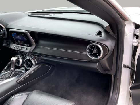 Used 2019 Chevrolet Camaro SS RWD image 16