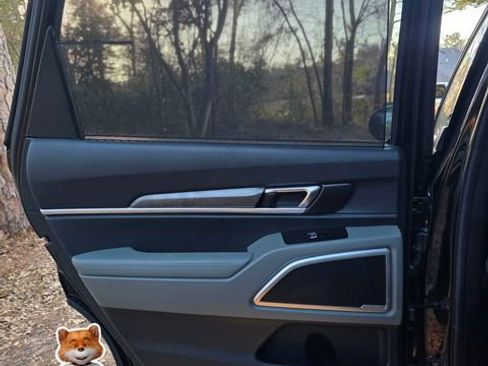 Used 2023 Kia Telluride EX X-Line image 20