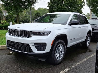 New 2025 Jeep Grand Cherokee Laredo X w/ Luxury Tech Group I