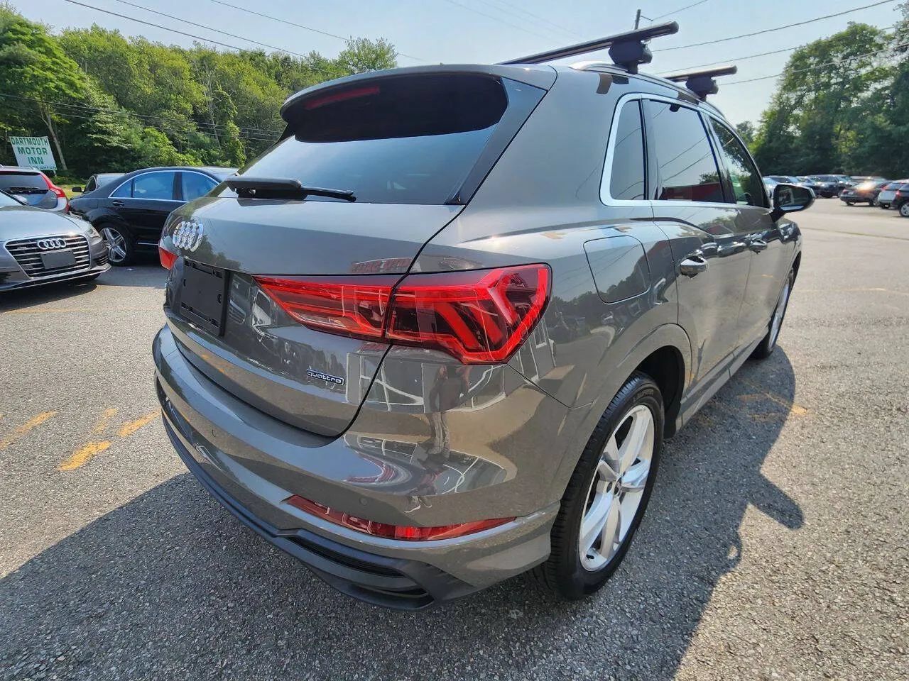 Used 2021 Audi Q3 2.0T Premium w/ Convenience Package AWD/4WD image 5