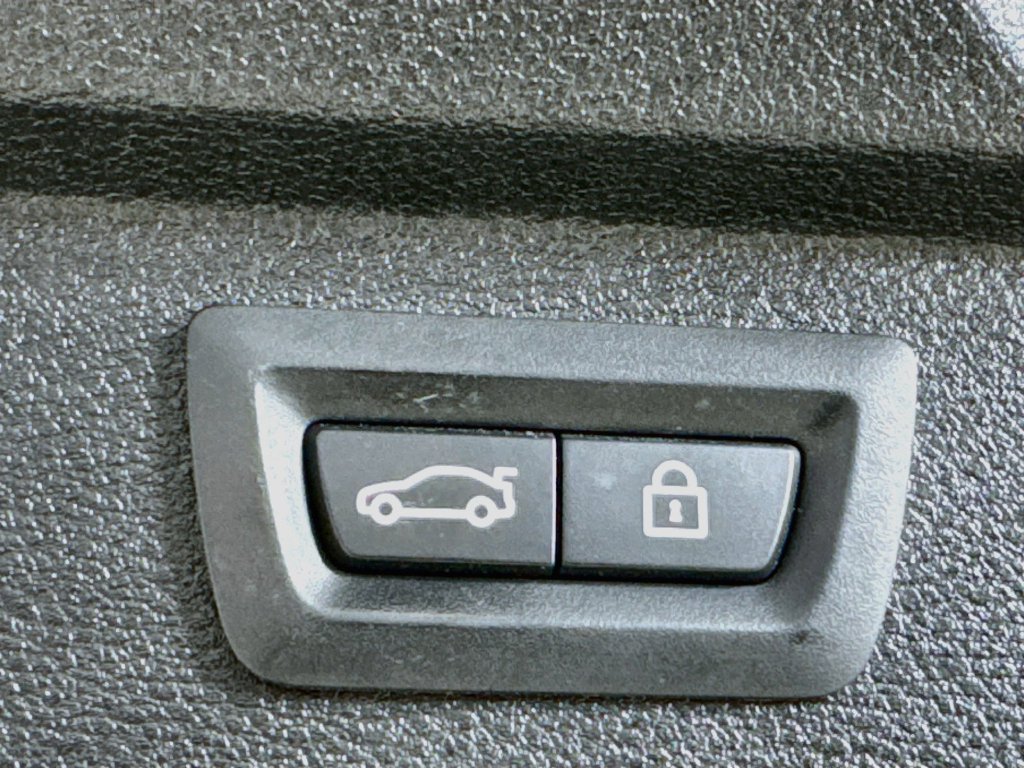 Used 2016 BMW X5 xDrive40e AWD/4WD image 35