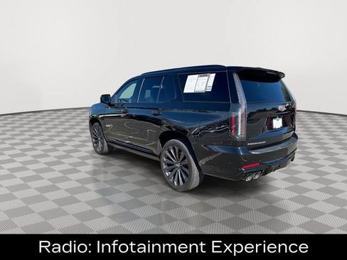 Used 2025 Cadillac Escalade V AWD/4WD image 6