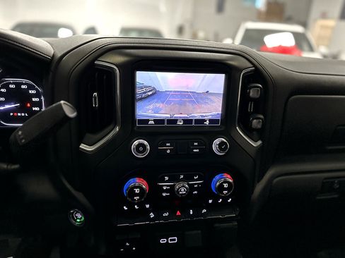 Used 2021 GMC Sierra 1500 AT4 image 23