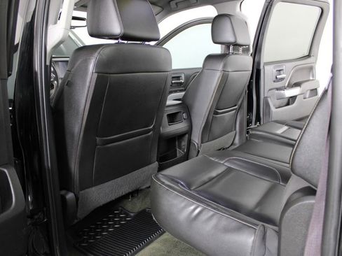 Used 2017 Chevrolet Silverado 2500 LTZ image 33