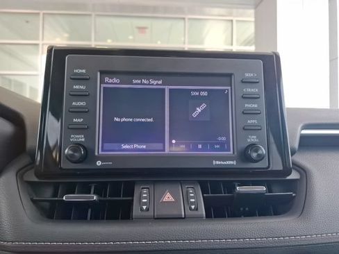 Used 2022 Toyota RAV4 XLE Premium FWD image 22