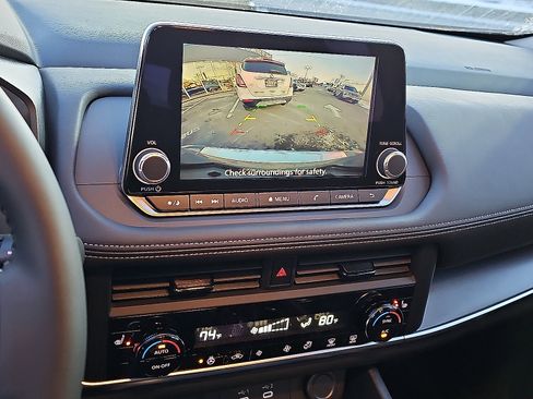 New 2026 Nissan Rogue SV w/ Cold Weather Package AWD/4WD image 12