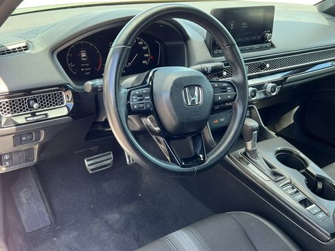 Used 2024 Honda Civic Sport image 13