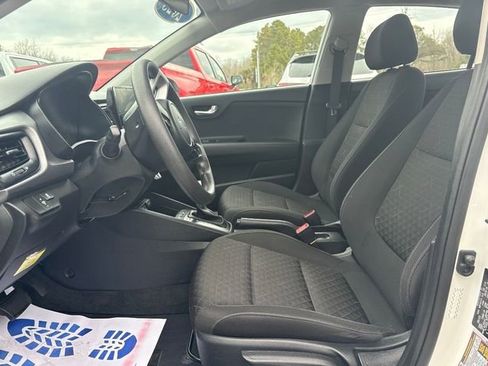 Used 2023 Kia Rio LX image 9
