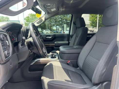 Used 2021 Chevrolet Silverado 1500 RST AWD/4WD image 19