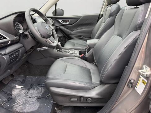 Used 2021 Subaru Forester Touring AWD/4WD image 16