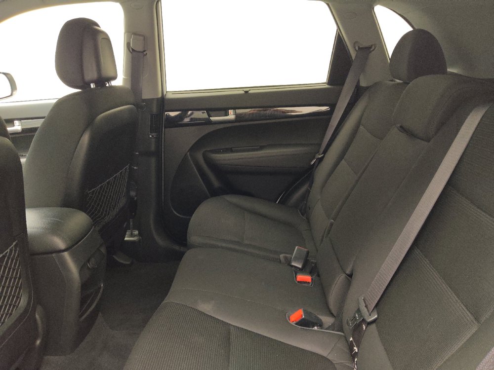 Used 2015 Kia Sorento LX FWD image 18