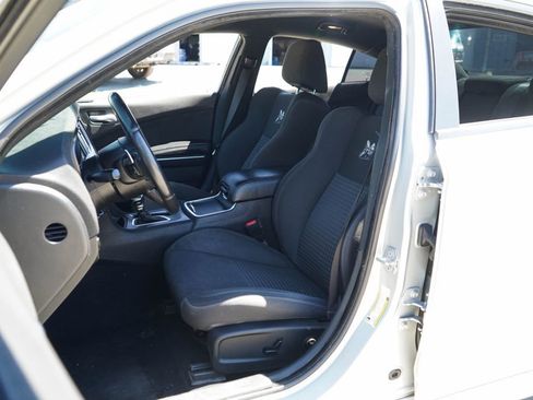Used 2019 Dodge Charger Scat Pack RWD image 7