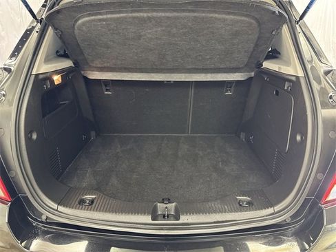 Certified 2022 Chevrolet Trax LT w/ Midnight Edition image 23