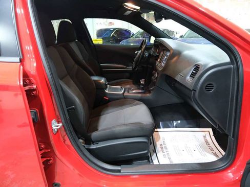 Used 2022 Dodge Charger SXT image 31