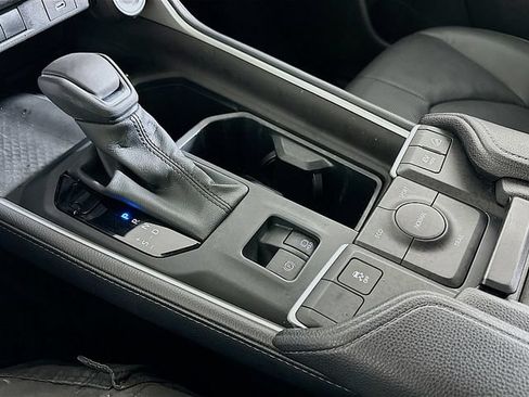 Used 2024 Toyota Grand Highlander AWD Hybrid image 19