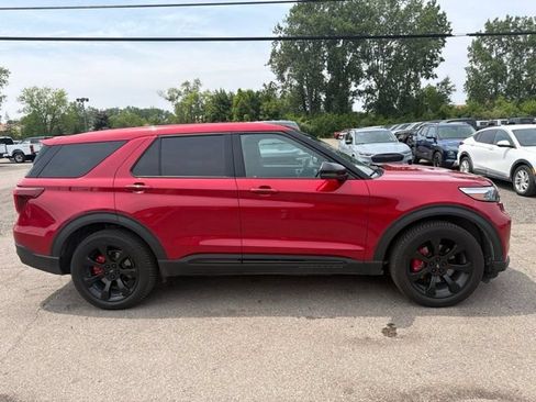 Used 2021 Ford Explorer ST w/ Equipment Group 401A AWD/4WD image 2