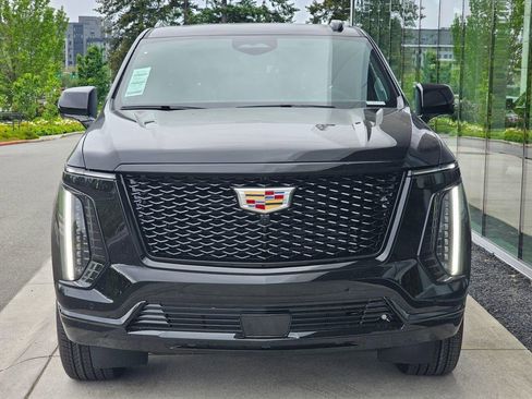 New 2026 Cadillac Escalade Platinum Sport AWD/4WD image 8