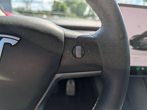 Used 2022 Tesla Model 3 Long Range AWD/4WD image 21