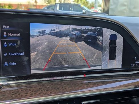 Used 2021 Cadillac Escalade Sport Platinum image 21