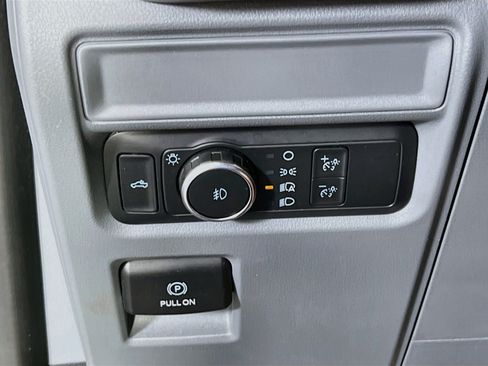 Used 2022 Ford F150 XLT AWD/4WD image 10