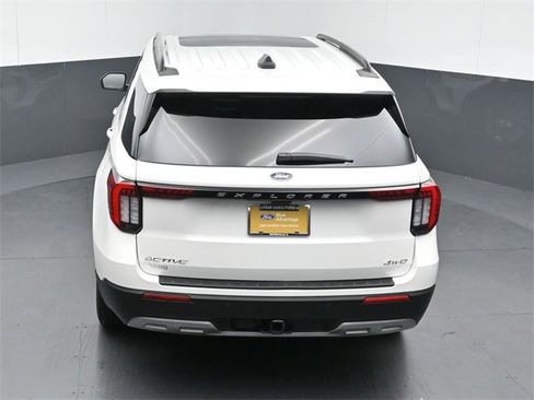 Certified 2025 Ford Explorer Active w/ Active Comfort Package image 48
