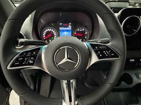 New 2025 Mercedes-Benz Sprinter 2500 image 12