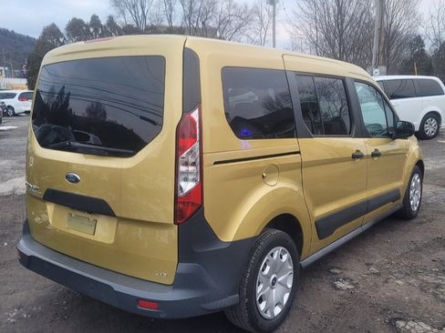 Used 2018 Ford Transit Connect XL image 8
