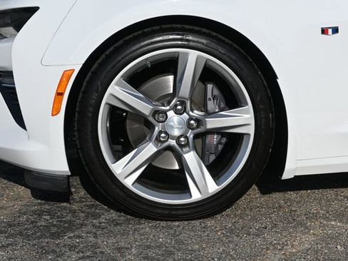 Used 2016 Chevrolet Camaro SS image 27