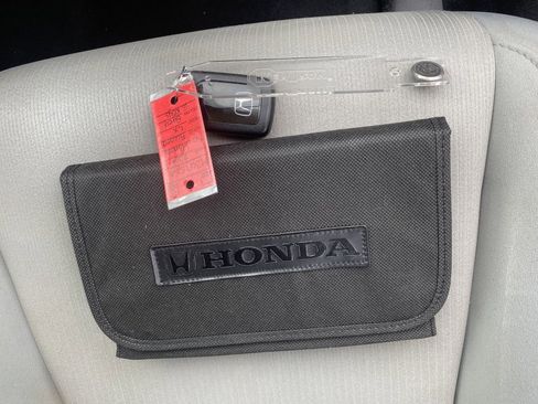 Used 2019 Honda Accord LX image 38