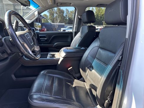 Used 2018 GMC Sierra 1500 Denali w/ Denali Ultimate Package AWD/4WD image 9
