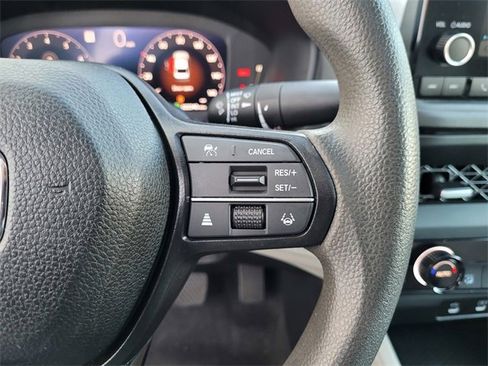 Used 2023 Honda Accord EX image 23