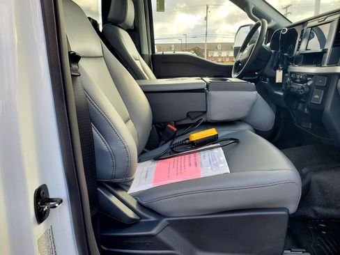 New 2025 Ford F350 XL w/ XL Chrome Package image 23