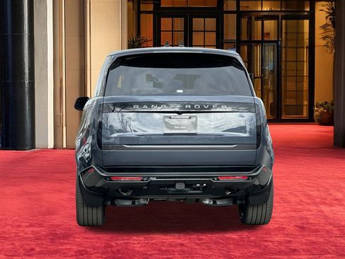 New 2026 Land Rover Range Rover SE image 11