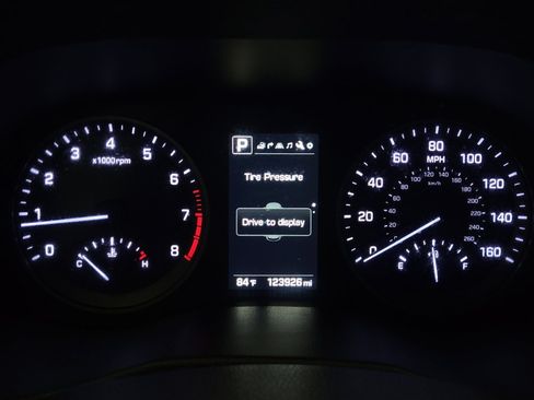 Used 2017 Hyundai Tucson Limited w/ Limited Ultimate Package 03 FWD image 23