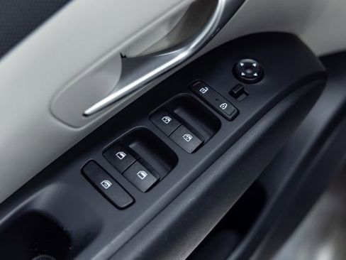 Used 2022 Hyundai Tucson SEL image 12