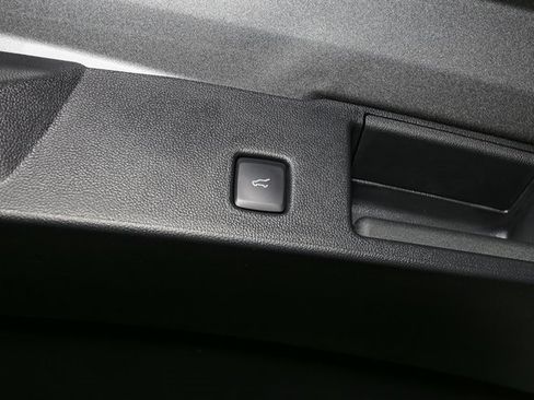 Used 2023 Ford Escape ST-Line w/ Tech Pack #1 image 12