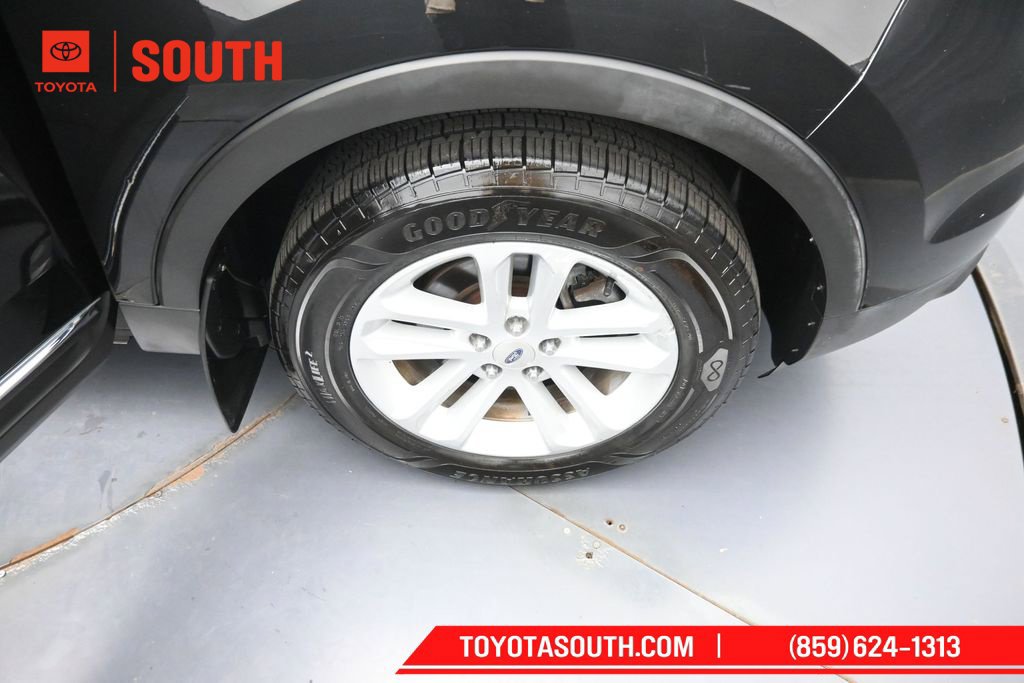 Used 2013 Ford Explorer XLT AWD/4WD image 32