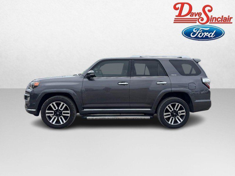 Used 2014 Toyota 4Runner Limited w/ Convenience Package AWD/4WD image 10