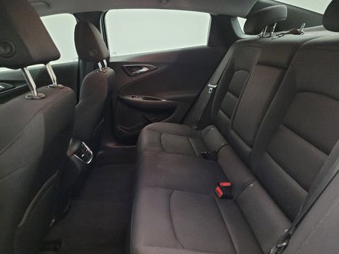 Used 2022 Chevrolet Malibu LT FWD image 18