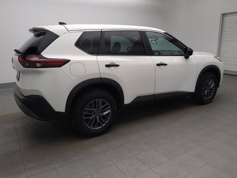 Used 2023 Nissan Rogue S FWD image 10