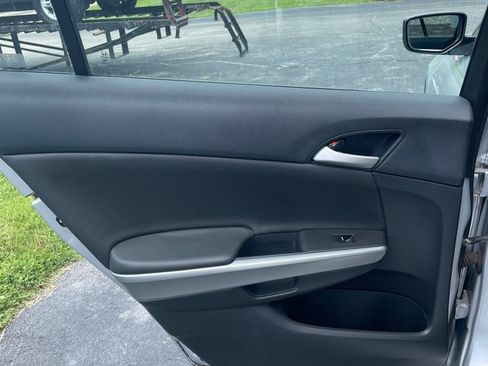 Used 2008 Honda Accord EX image 16