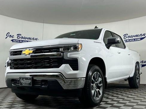 New 2025 Chevrolet Silverado 1500 LT image 3