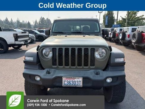 Used 2020 Jeep Gladiator Sport w/ Quick Order Package 24S AWD/4WD image 3