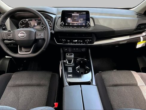New 2026 Nissan Rogue SV w/ Cold Weather Package FWD image 5