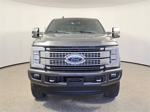 Used 2019 Ford F250 Platinum image 3