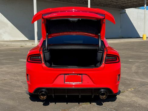 Used 2022 Dodge Charger R/T w/ Plus Group RWD image 38